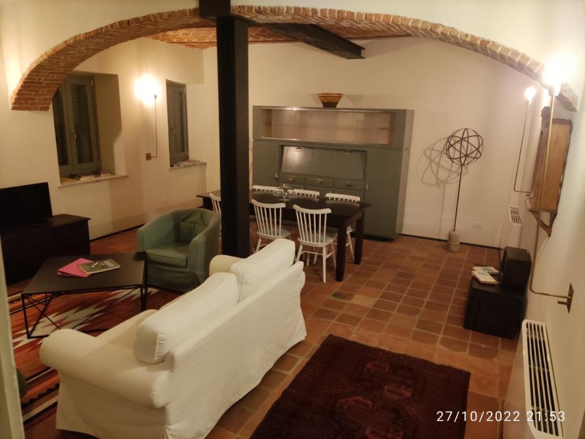 Appartamenti Presso Cascina La Melagrana Costigliole d'Asti Eksteriør billede