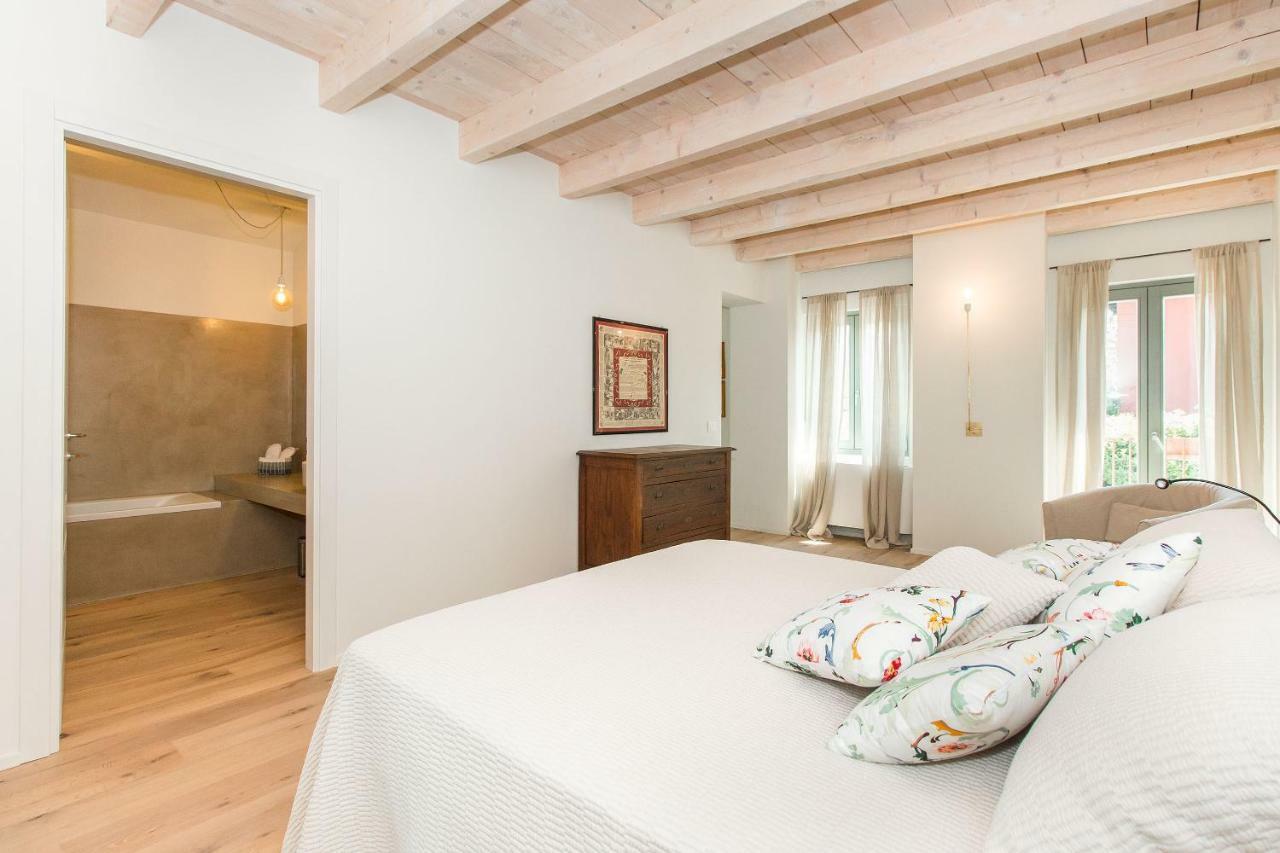 Appartamenti Presso Cascina La Melagrana Costigliole d'Asti Eksteriør billede
