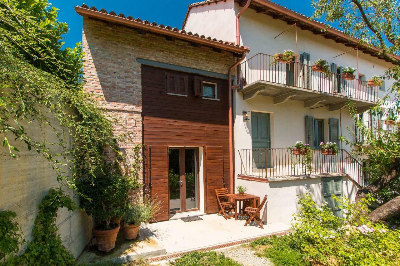 Appartamenti Presso Cascina La Melagrana Costigliole d'Asti Eksteriør billede